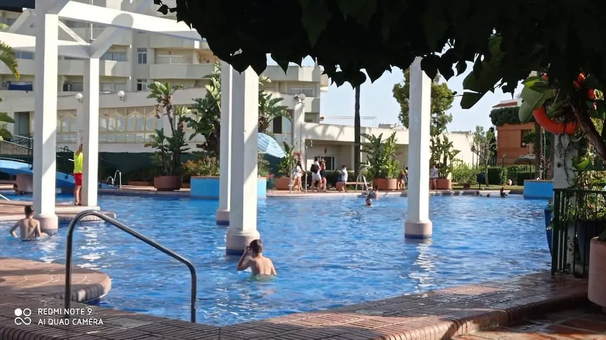 Benalbeach - Comodo Y Luminoso Benalmádena 0*,